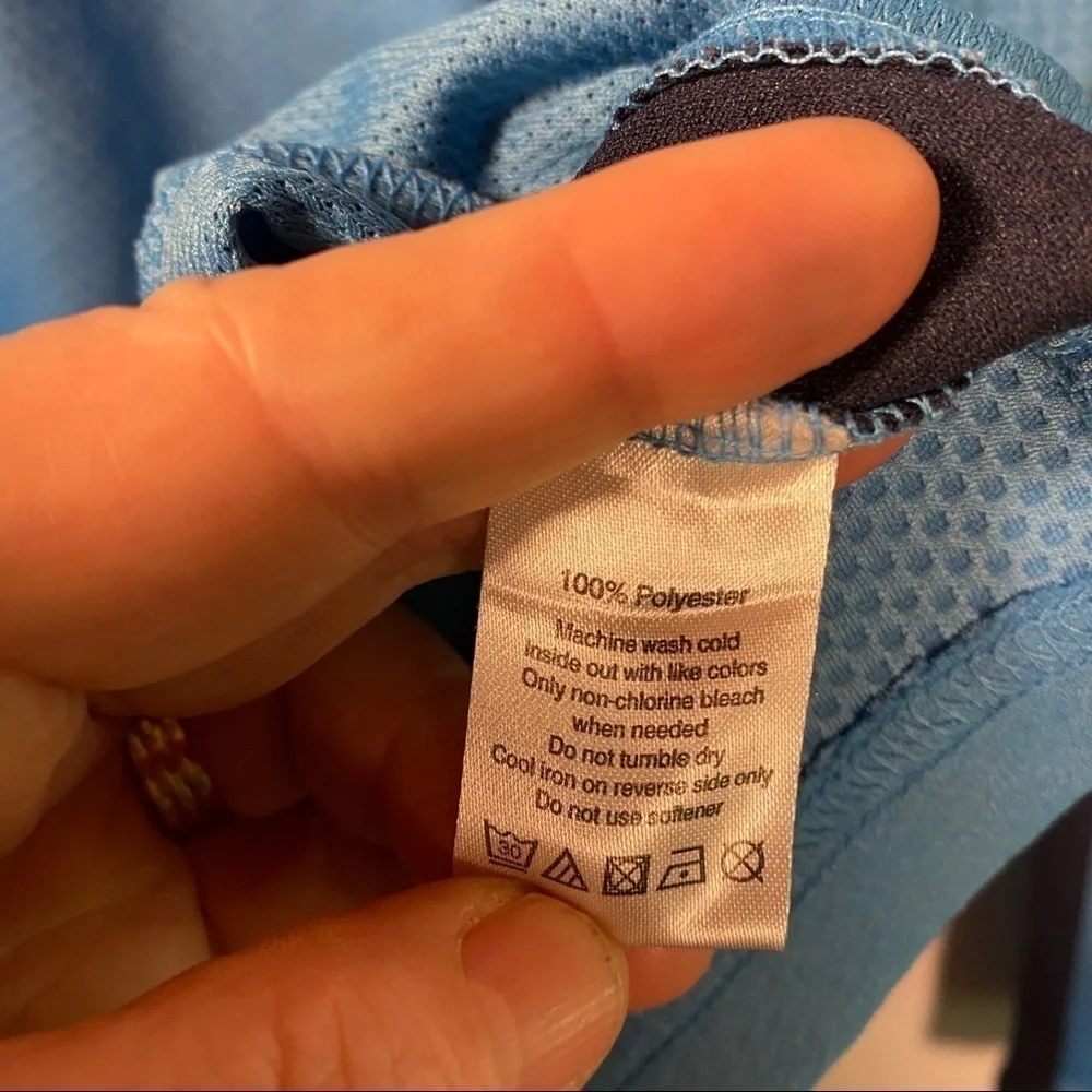ALO YOGA Jacket. Zip front. Turquoise/Navy. Size L